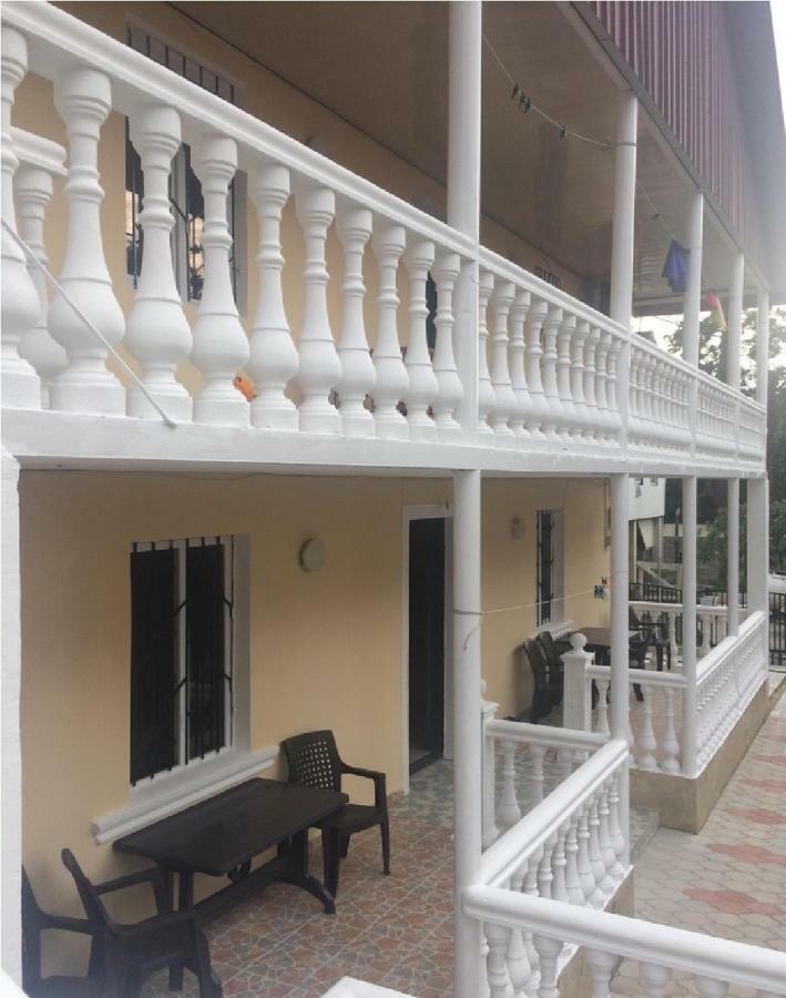 Elene Apartment Ureki Bagian luar foto