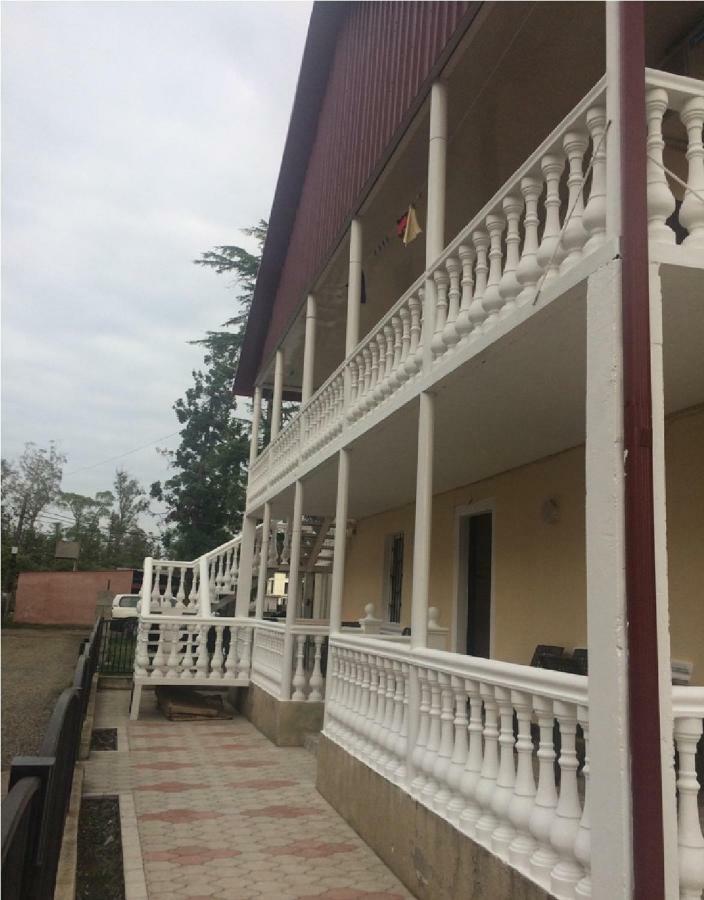 Elene Apartment Ureki Bagian luar foto